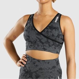 Gymshark adapt camo bra